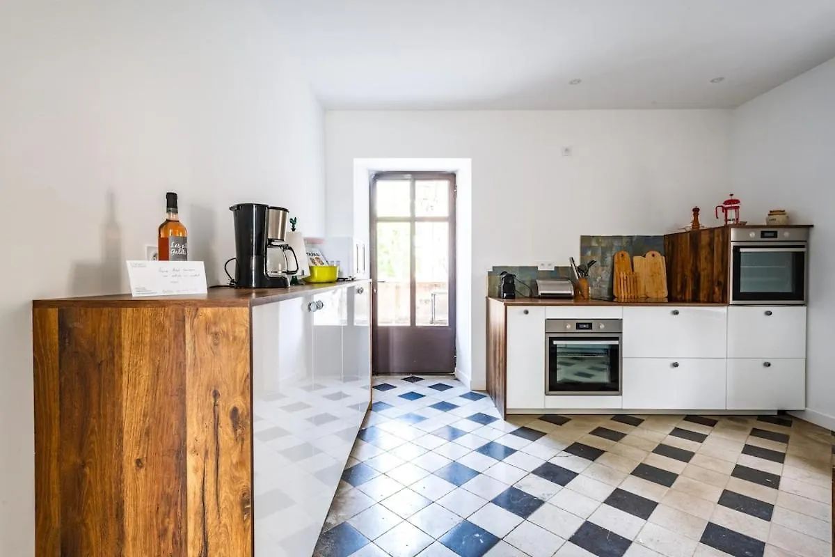 Jolie Masdame - Sauzet Villa Sauzet  0*, Sauzet (Drome) France